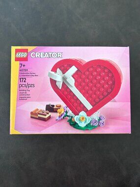 Valentine's Day Box Lego Set